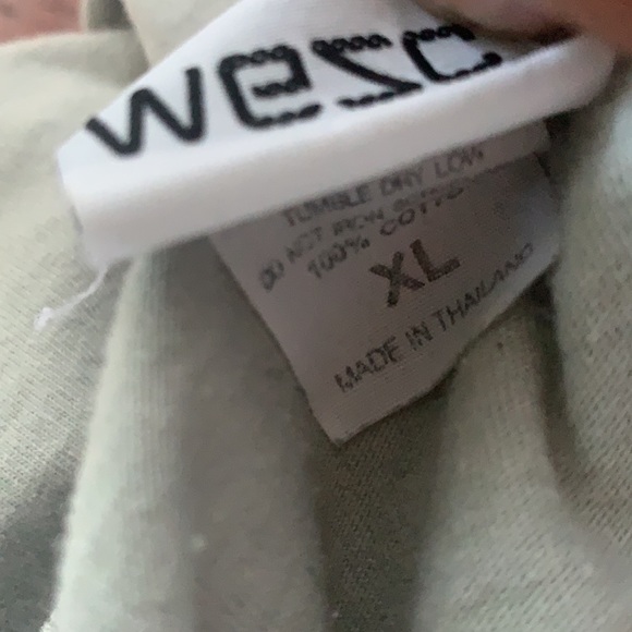 WESC Tee. XL. - Picture 4 of 4